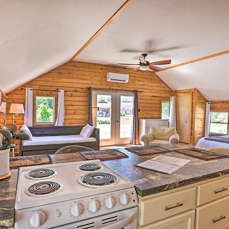 Quaint Studio With Shared Beach Walk To Suttons Bay Luaran gambar