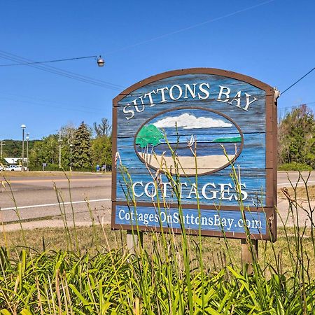 Quaint Studio With Shared Beach Walk To Suttons Bay Luaran gambar