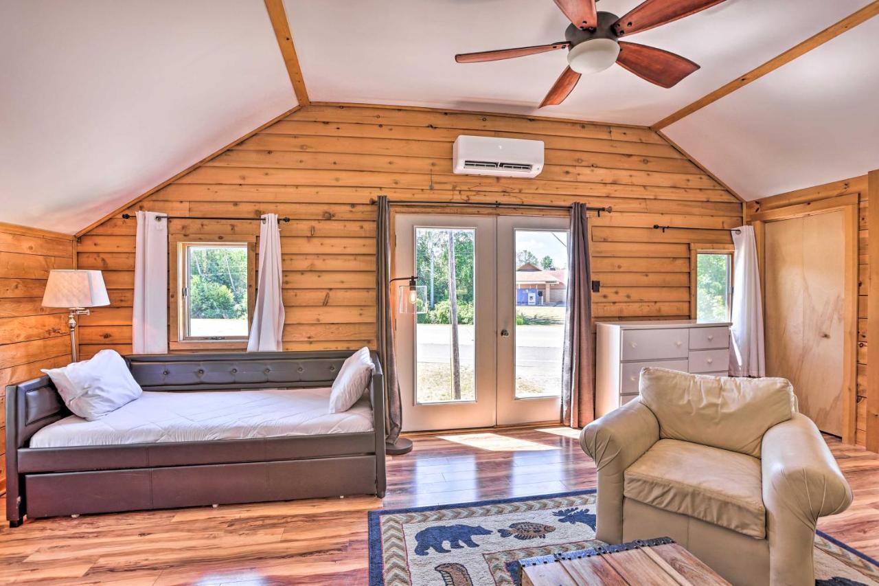 Quaint Studio With Shared Beach Walk To Suttons Bay Luaran gambar