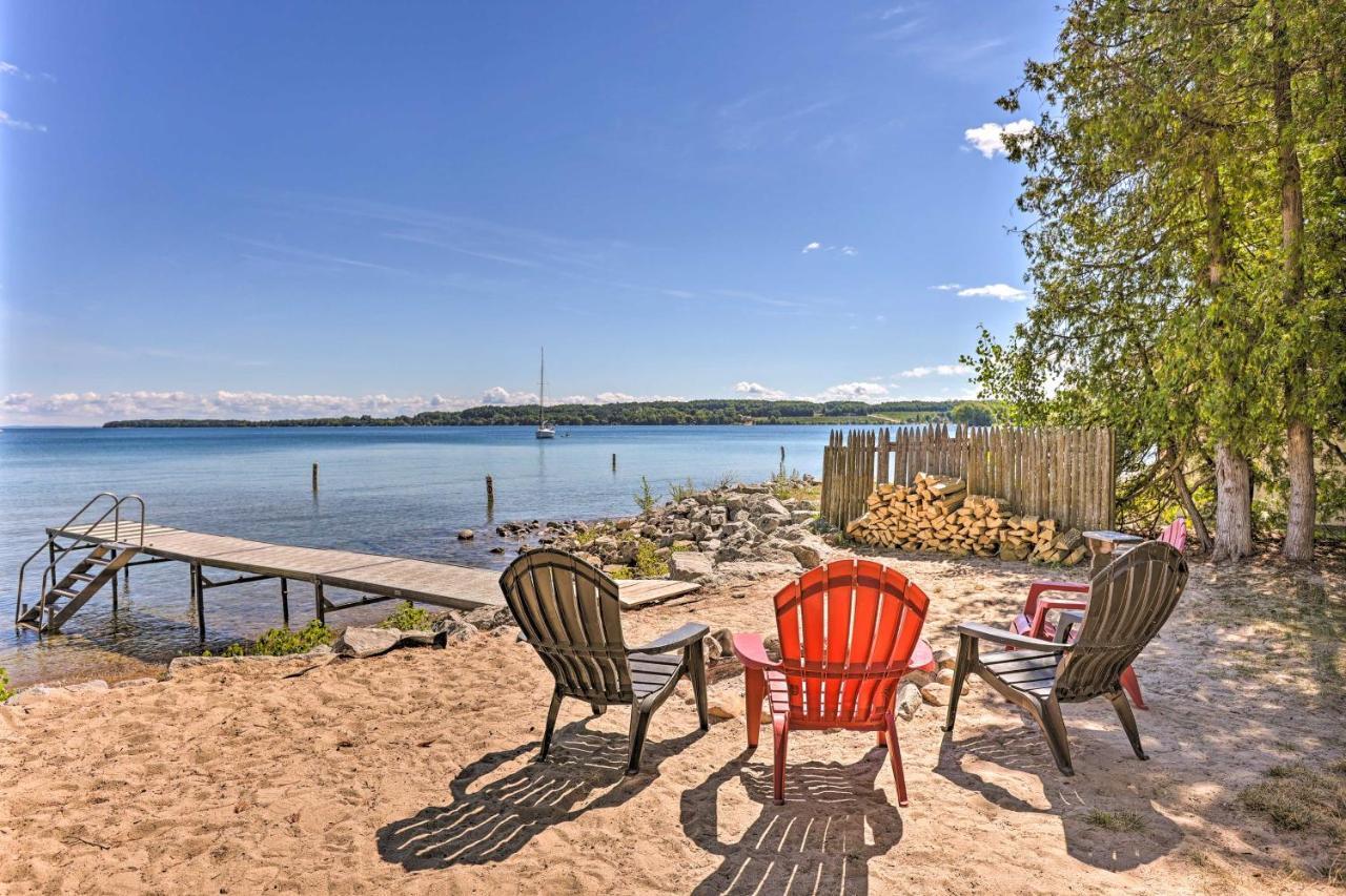 Quaint Studio With Shared Beach Walk To Suttons Bay Luaran gambar