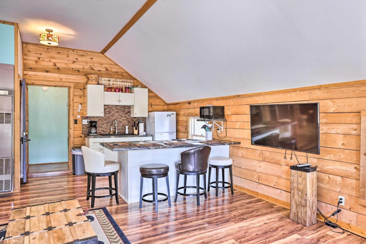Quaint Studio With Shared Beach Walk To Suttons Bay Luaran gambar