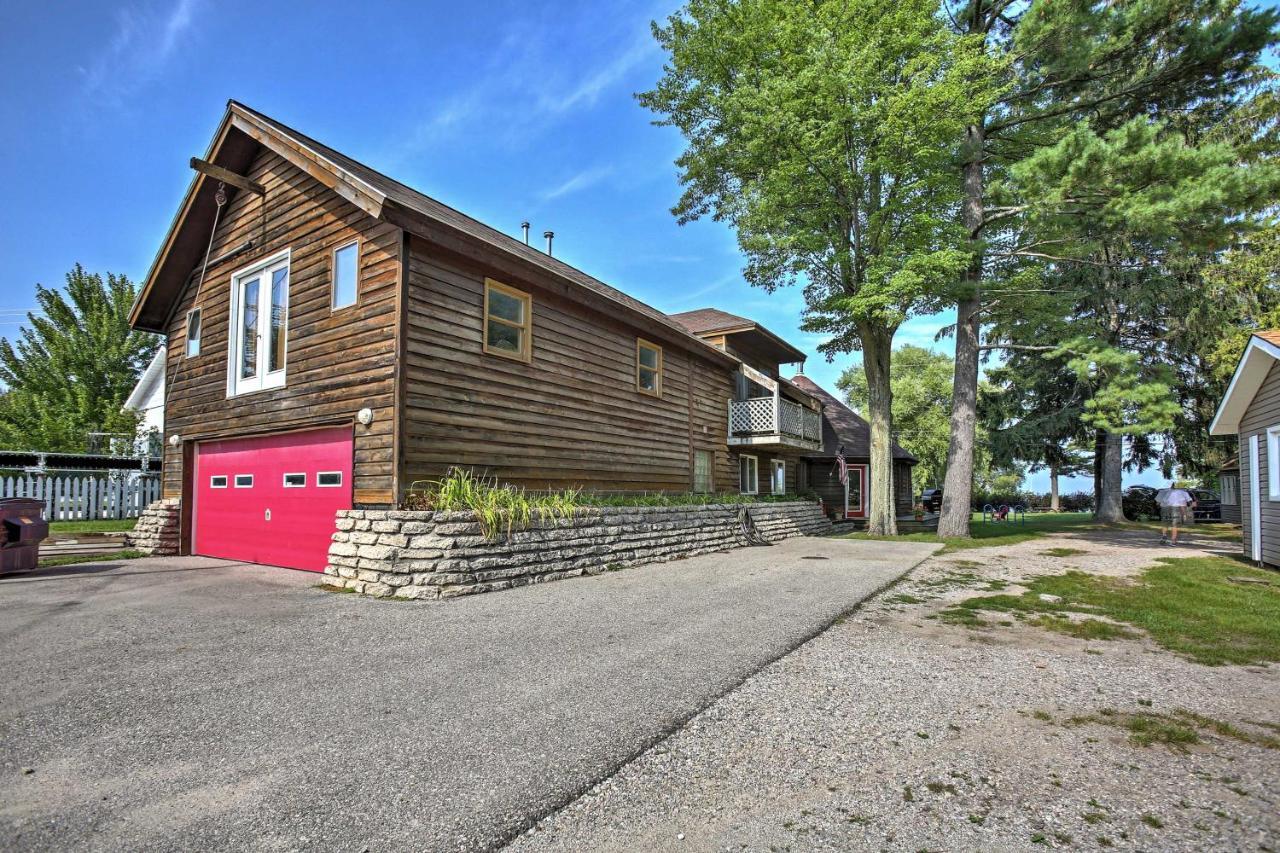 Quaint Studio With Shared Beach Walk To Suttons Bay Luaran gambar